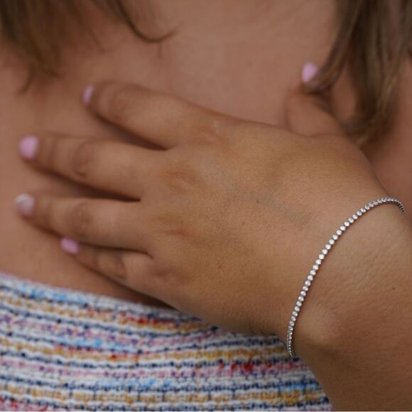 14K Real Gold Tennis Bracelet | Perfect Birthday Gift for Her | Minimal Jewelry - Picture 8 of 10